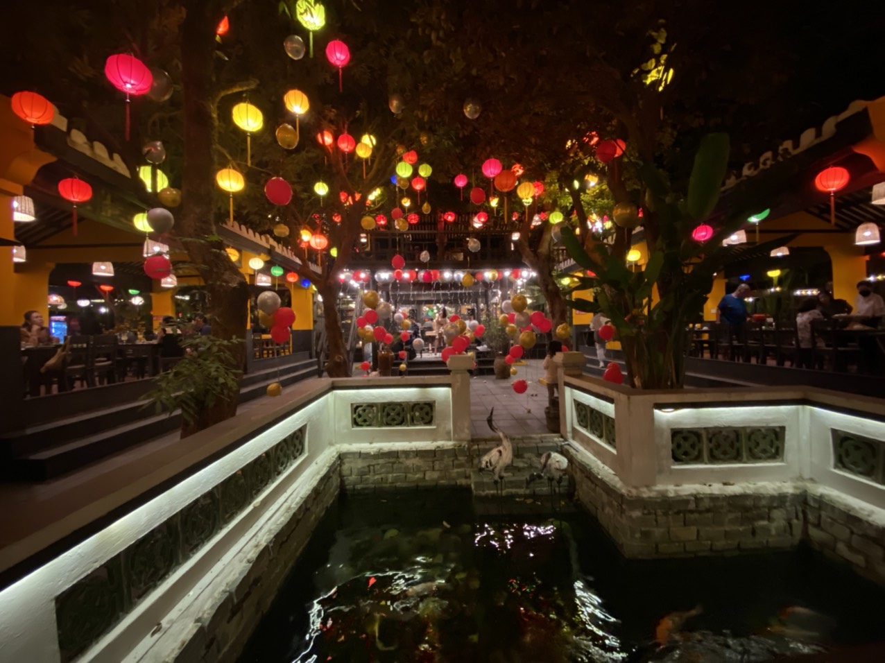  Ngon Thị Hoa- nhà hàng tổ chức tiệc sinh nhật tại Đà Nẵng